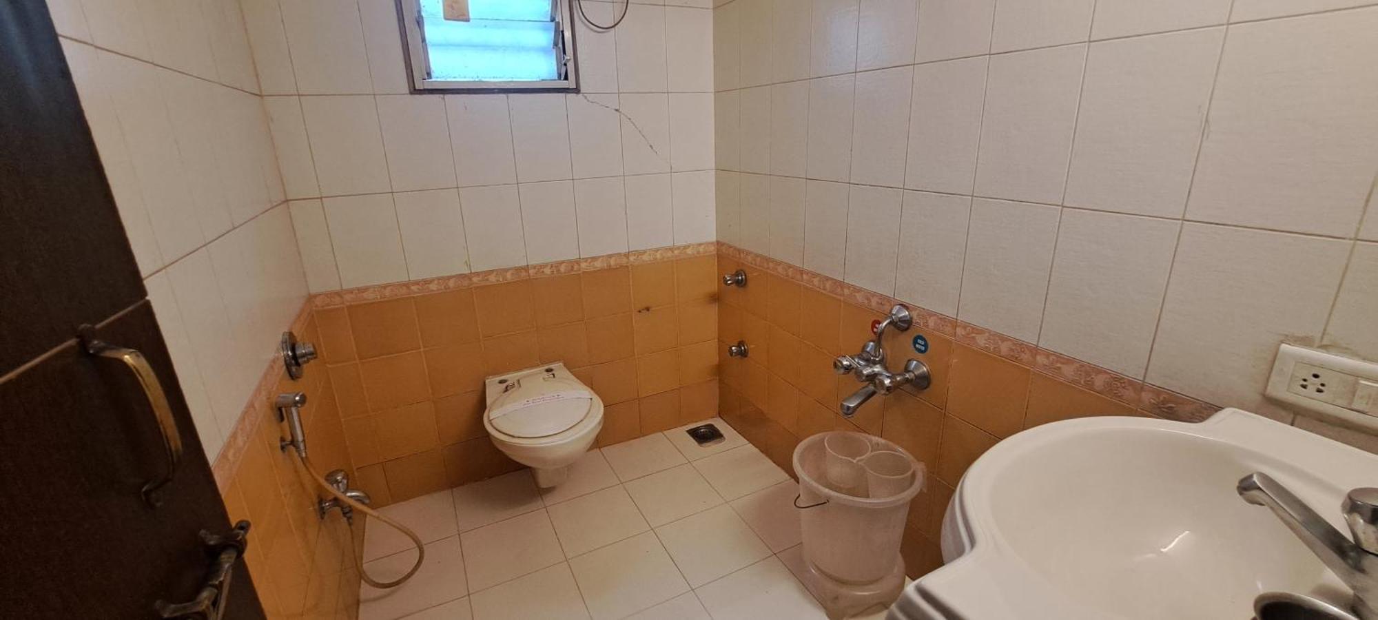 פונה Hotel Shivam מראה חיצוני תמונה